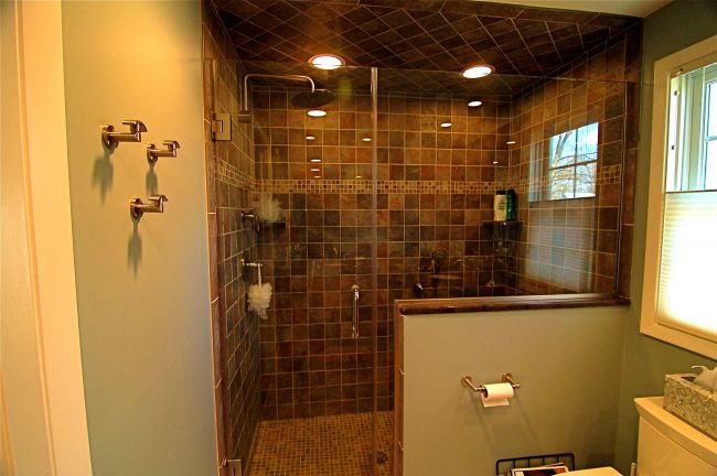 25+ Walk in Showers for Small Bathrooms (To Your Ideas and ...